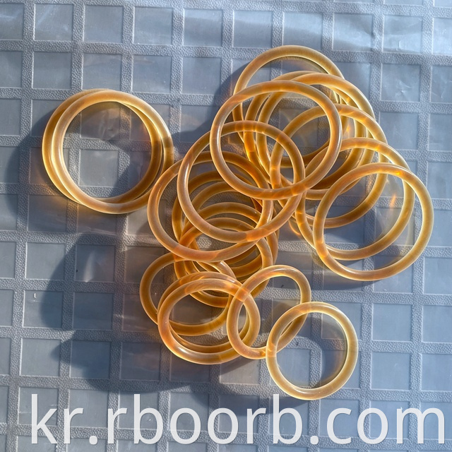 O-ring is a kind of ring seal, which is made of rubber or plastic and is widely used in automobile, machinery, aviation, aerospace, electronics, medical and other fields.